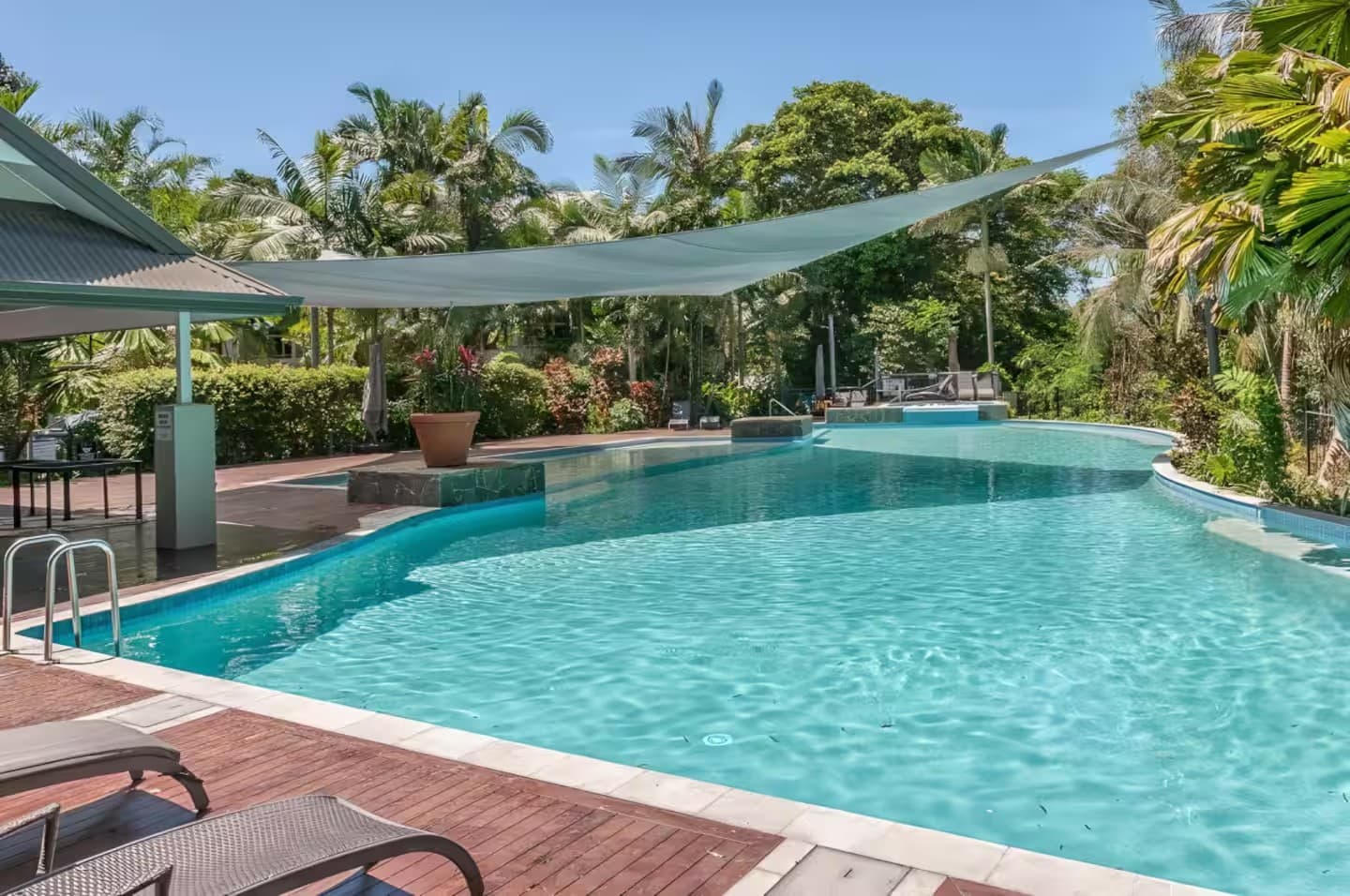 Oasis Resort Palm Cove managed property